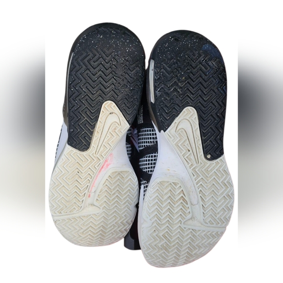 Nike Lebron Witness VII White/Metallic Silver-Black DM1123-100 Men's Size 10.5 - Picture 9 of 12